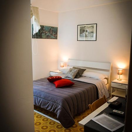 The Artist'S Home Catania Centro Esterno foto